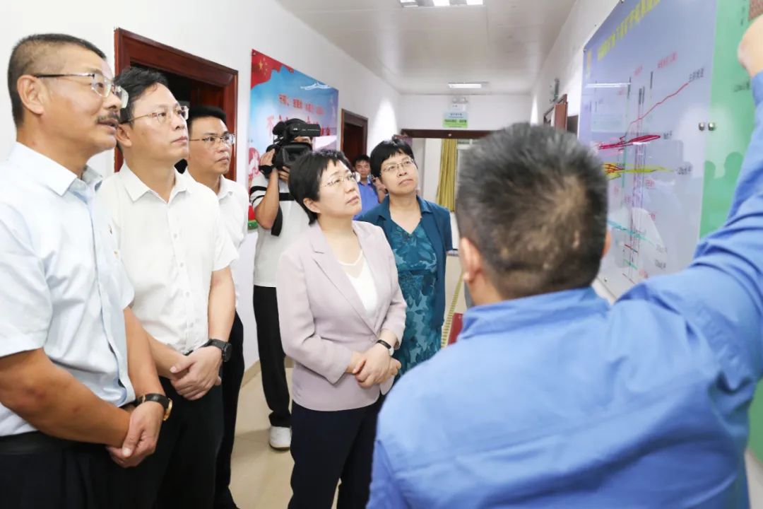 海南省委常委苗延红到GA黄金甲调研